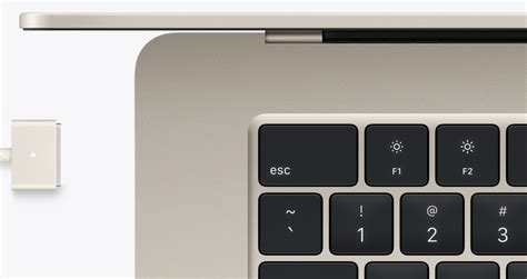 Take A Tour Macbook Air With M2 Chip Apple Support