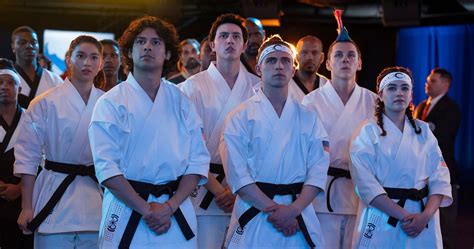 Cobra Kai 6ª temporada Quem morre na parte 2 Episódios terminam