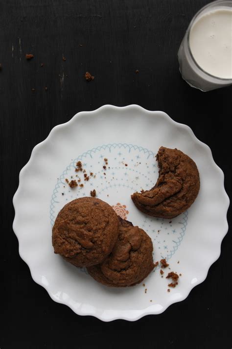 Cassava Flour Chocolate Chip Cookies The Unskilled Cavewoman