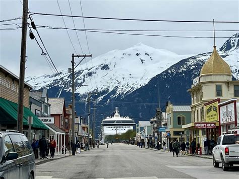 A Self-Guided Walking Tour of Skagway, Alaska (map included!) - The