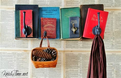 How to make a Repurposed Books Light