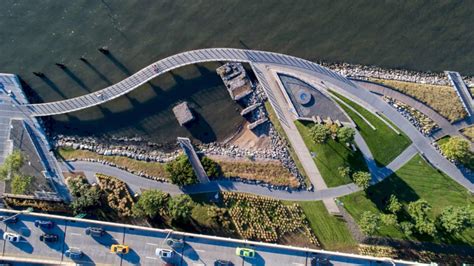 Riverside Park South A Massive Park On The Scenic Hudson River Shoreline