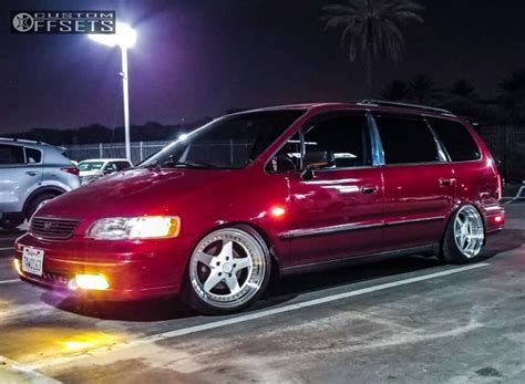 1995 Honda Odyssey With 18x95 22 Esr Sr04 And 21540r18 Accelera Alpha And Coilovers Custom