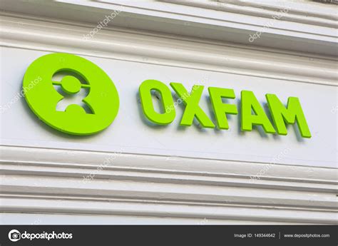 Oxfam Logo On Shopfront Stock Editorial Photo © Chrisdorney 149344642