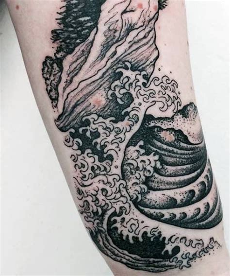 60 Wave Tattoo Designs For Men An Ocean Of Manly Ideas