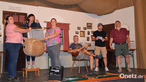 Theater In Der M Hlschleif In Moosbach Steht In Den Startl Chern Onetz