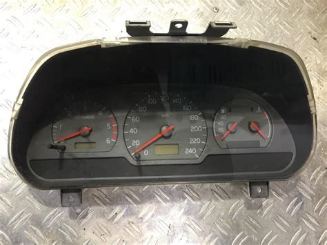 N A Speedometers Cockpit Speedo Clocks Instrument Volvo V40 1998 1