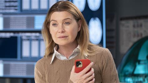 Greys Anatomy Meredith Was Missing Derek After Sons Medical Emergency But Heres Why I Think