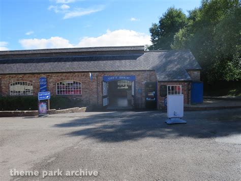 Entrance at Lightwater Valley | Theme Park Archive