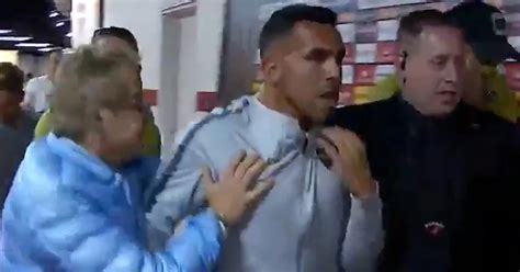 Tras Los Incidentes Con El Micro De Boca Dos Jugadores De Su Plantel