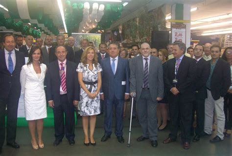 L Ndaluz Y La Junta Inauguran Una Promoci N De Productos Andaluces En Makro