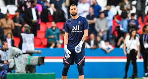 Psg La Phrase Très Importante De Donnarumma Sur La Concurrence Avec