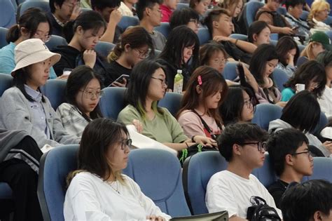 设计学院举行2023级新生开学典礼 设计学院