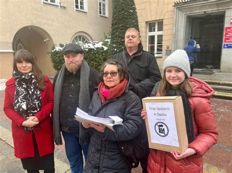 Nie Ustaj Protesty Przeciw Budowie W Opolu Spalarni Odpad W Radio Opole