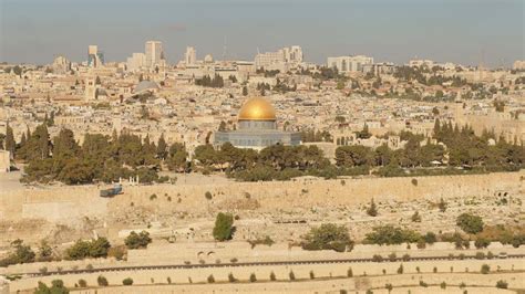 Jerusalém Aerial View Of City Buildings During Daytime Photo Image Free ...