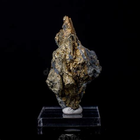 pyrites stock   royalty  stock