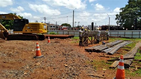 Obra na Praça Itália pode afetar abastecimento de água em 30 de São