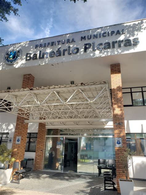 Prefeitura de Balneário Piçarras antecipa primeira parcela do 13º aos