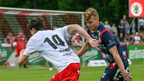 Grazer Träume geplatzt BW Linz nützt späten GAK Patzer und steigt auf