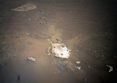 Nasa Images Of Space Debris On Mars Discovery