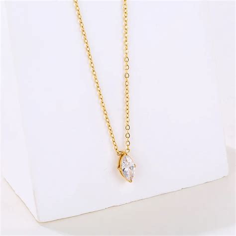 Fashion Waterproof Jewelry 18k Gold Pvd Dainty Waterdrop Oval 5a