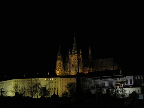 Prague Castle Night view : r/castles