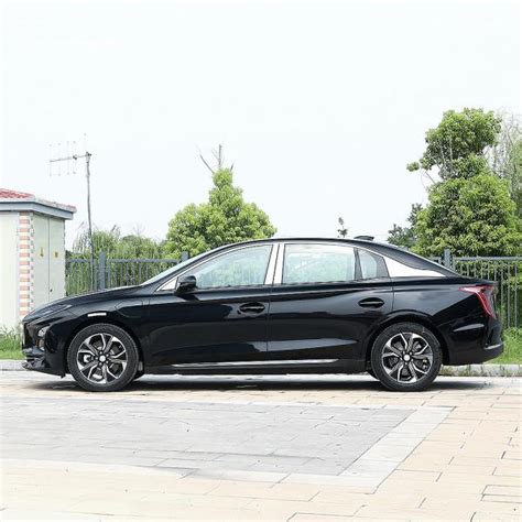 China Hongqi E QM5 Electric Sedan 431km High Speed Electric Vehicle