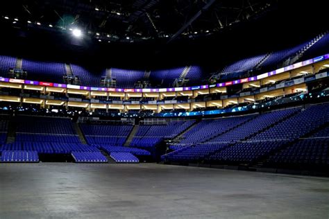 Rock’n’roll Behind The Scenes: Backstage at the O2 Arena