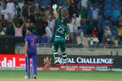 Aisa Cup Pix Rizwan Nawaz Star In Pakistan S Thrilling Win Over India