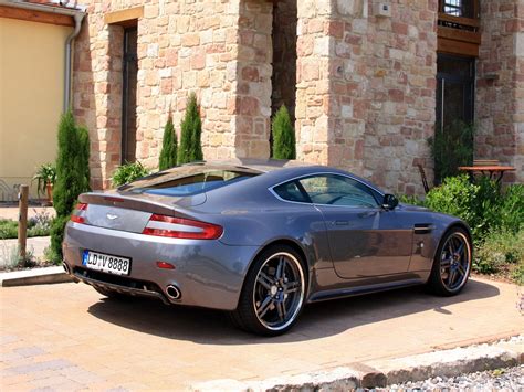 Aston Martin Dbs 2009 Gray Side View Cars Building Wallpaper Coolwallpapers Me