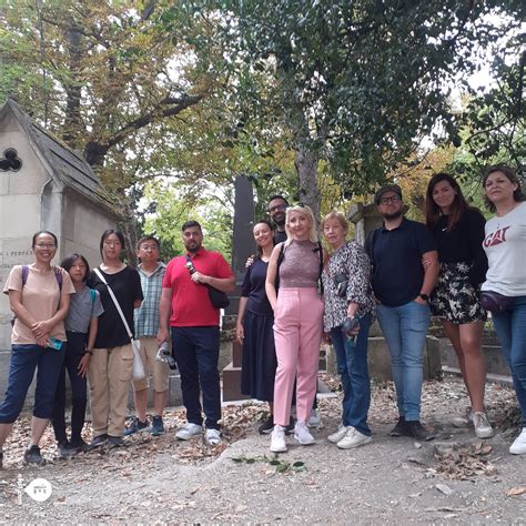 Pere Lachaise Cemetery Walking Tour: Scandals and Love Affairs on 4 ...