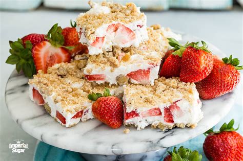 Frosty Strawberry Squares Recipe