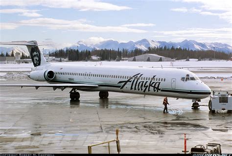 Mcdonnell Douglas Md 83 Dc 9 83 Alaska Airlines Aviation Photo