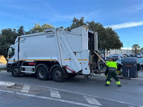 Paterna Recoge Toneladas De Muebles Durante Gracias A La