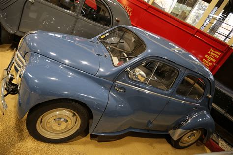 Renault 4 Cv Sport Couleur Bleue Toutes Les PyrÉnÉes · France