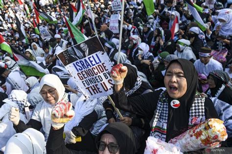 Aksi Solidaritas Untuk Palestina Di Kedubes As Antara News