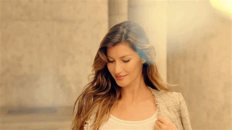 Gisele Bündchen Ganhou Uma Estátua De Cera E Capricho