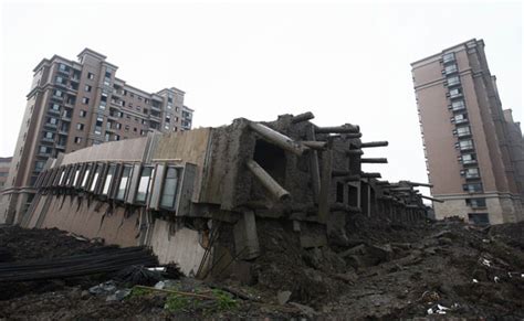 1993 - Highland Towers Collapse, Malaysia | CivilDigital