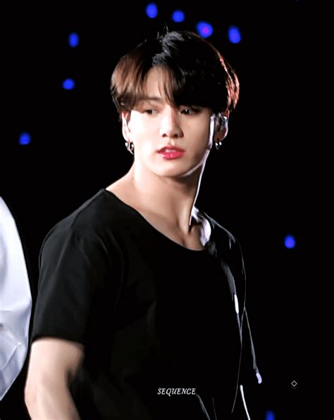 Theqoo Jungkook De Bts Que Tiene Una Espalda Tan Sexy Ketizenstars