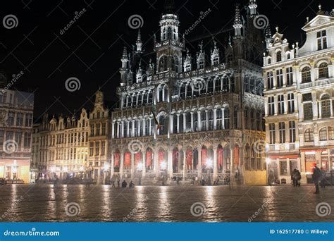 Night View of Grand Place of Bruxelles Stock Photo - Image of house ...