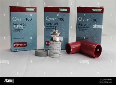 Aero Inhaler Hi Res Stock Photography And Images Alamy