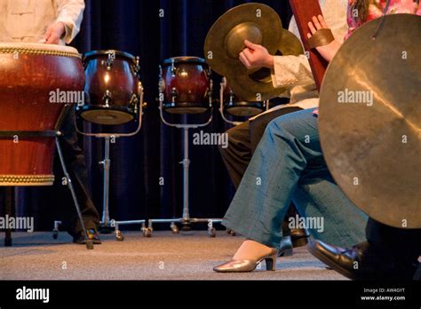 Instrumentos Musicales De China Fotografías E Imágenes De Alta