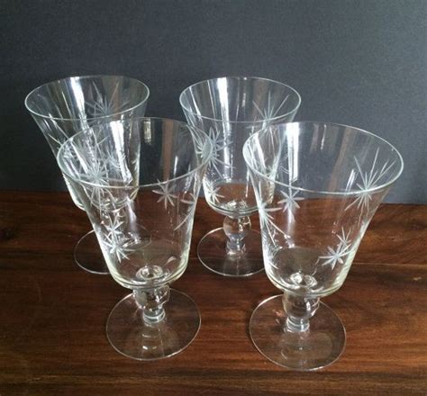 Set Of 4 Vintage Etched Starburst Wine Cocktail Glasses Goblets Etsy Starburst Wine