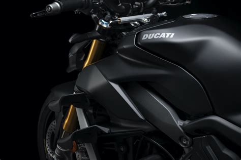 Ducati Streetfighter V4 2021 Euro 5 Et Un Nouveau Coloris Dark