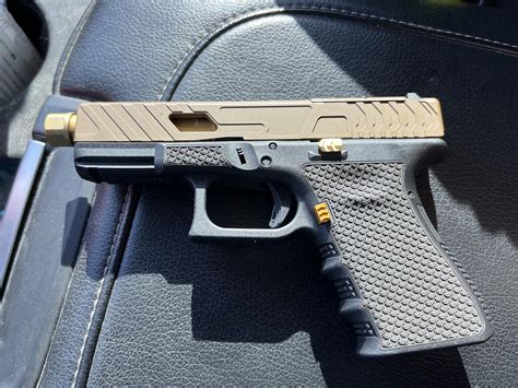 Custom Glock 19 Rglocks