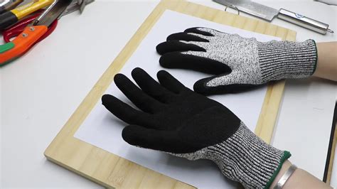 Great Grip En Hppe Cut Resistant Level Work Safety Gloves