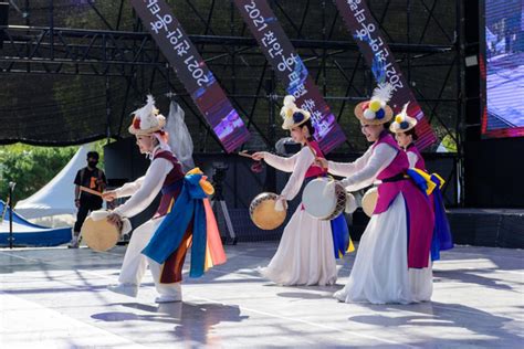 흥으로 일상 회복천안 흥타령 축제 개막