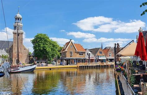 Houseboats Lemmer Mieten Sie Ein Hausboot In Friesland Glampings