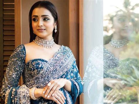 Trisha Krishnan Looks Ravishing In An Embroidered Saree Worth Rs 1 30