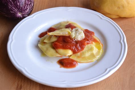 Ravioli Con Melanzane E Pecorino Con Il Bimby Ricetta Agrodolce